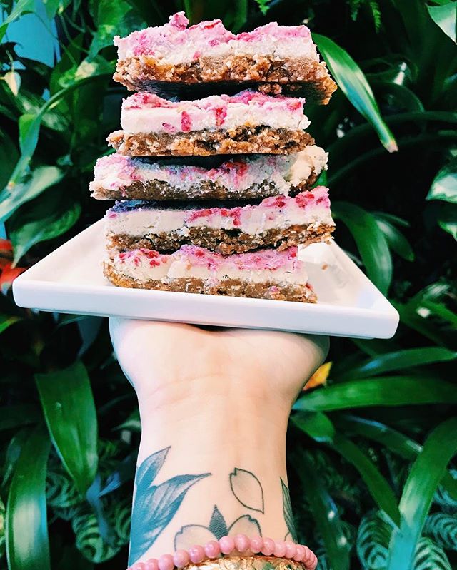 Love is.... VEGAN Cheesecake Bars 💕 Fall in LOVE with every bite of our pecan crust and rich creamy cashew coconut filling. XOXO #happyvalentines #weloveyou #loveyourself #yummerz #organic #glutenfree #vegangoodness