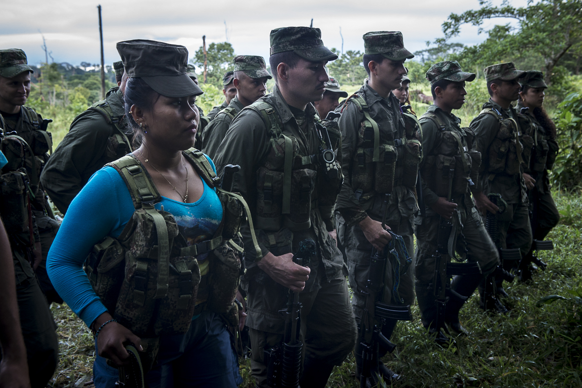 At the end of the day, the guerrilleros are grouping to receive the ultimate orders before the night.(June 28, 2016, South Caquetá)