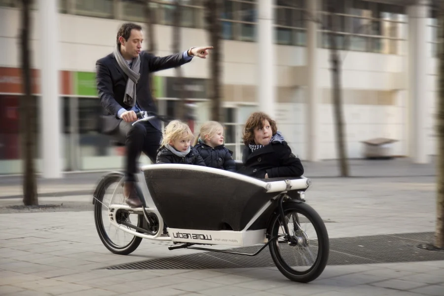 Urban Arrow Family