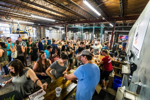 #804Day at Buskey Cider in full swing!