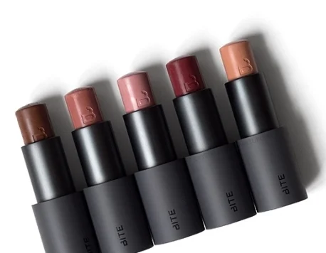 Bite-Beauty-Multisticks-Gelato-Cocoa-Cerise-Blondie-Cashew-Review-02.jpg