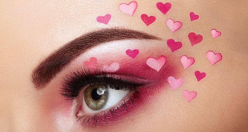 5 Cupid-Approved Day Makeup Looks Making it in Manhattan