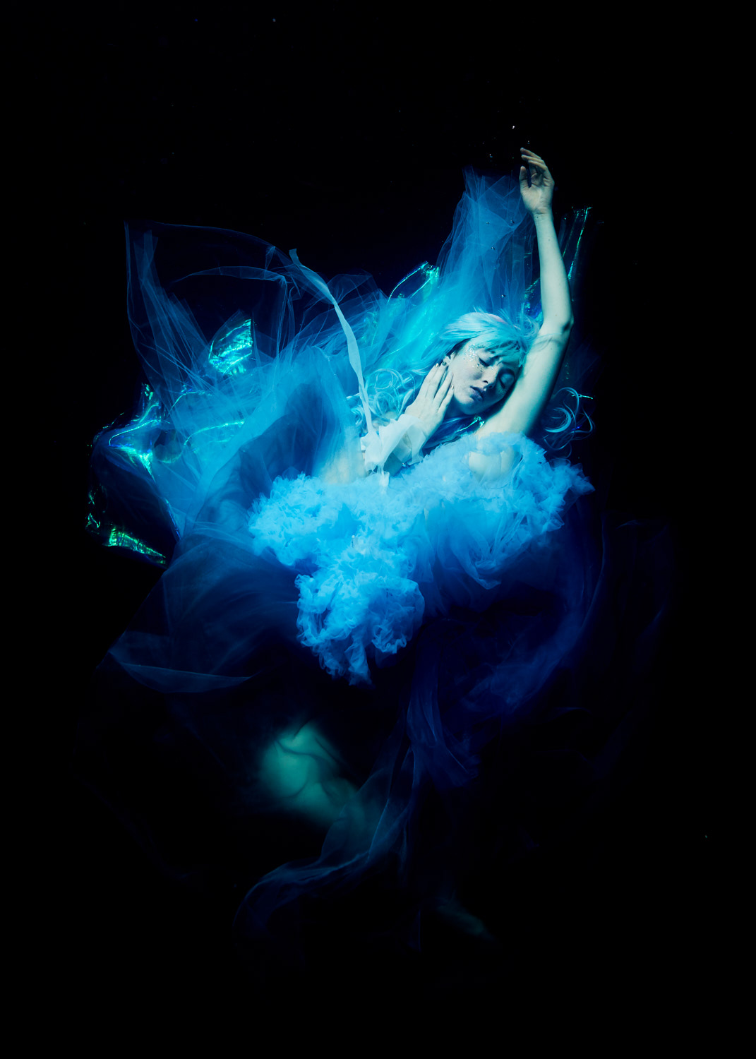170922 Alesha Blue Creature 034.jpg