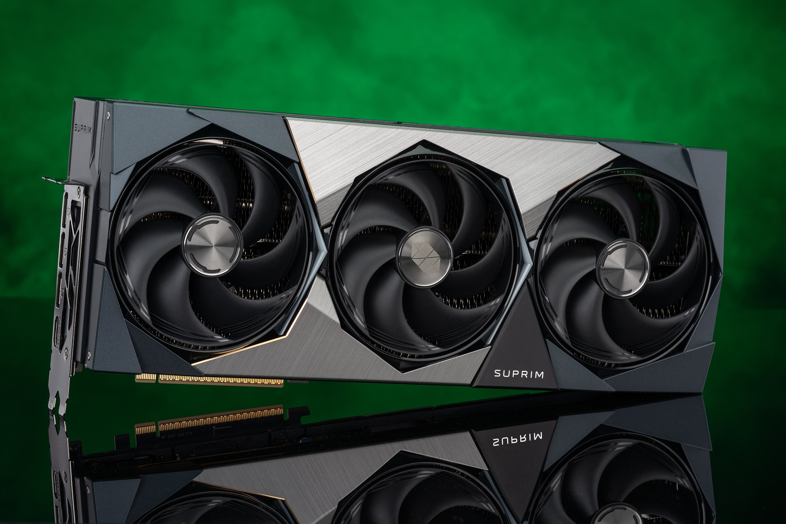 MSI Suprim GeForce RTX 5080 16GB_1.jpg