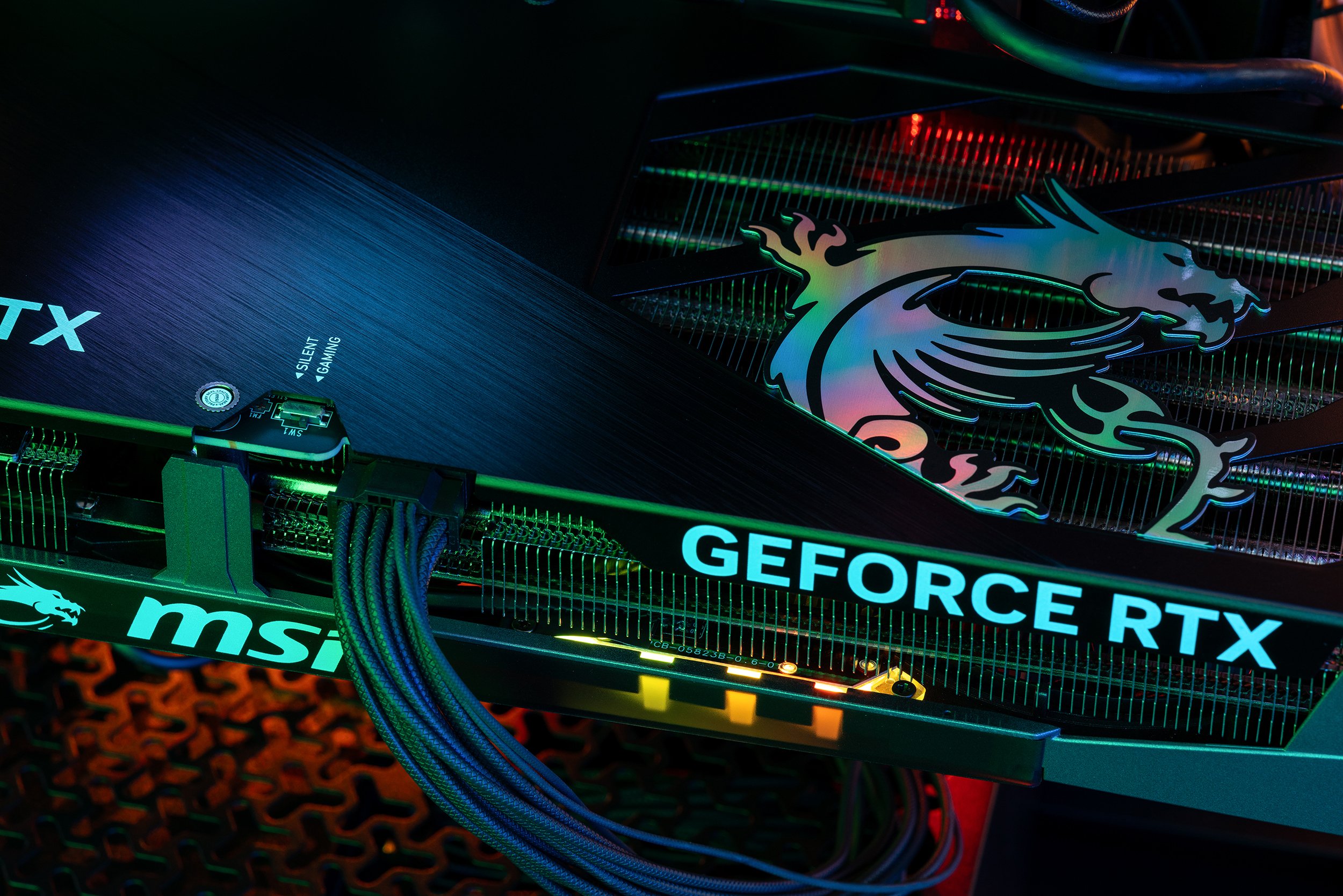 Crucial_Build_7.jpg
