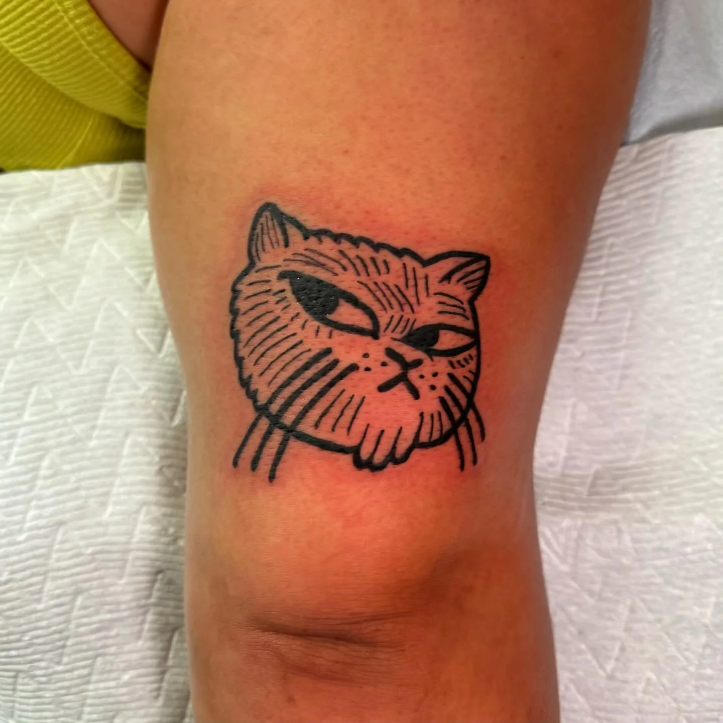 🐈 flash cat - over elbow 🐈
.
.
.
.
.
#maxcreo #creotattoo #blackworktattoo #traditionaltattoo #traditionaltattoos #boldtattoo #boldtattoos #blacktattoo #blacktattoos #woodcutstyle #woodcuttattoo #stpetetattoo #tampatattooartist #tampatattoos #tampa