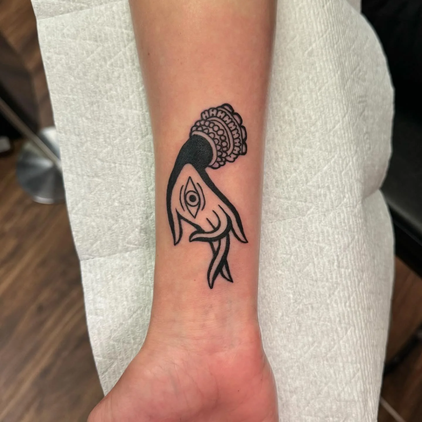 ✨🪬✨
.
.
.
.
.
#maxcreo #creotattoo #blackworktattoo #traditionaltattoo #traditionaltattoos #boldtattoo #boldtattoos #blacktattoo #blacktattoos #woodcutstyle #woodcuttattoo #stpetetattoo #tampatattooartist #tampatattoos #tampatattoo #tampatattooshop 