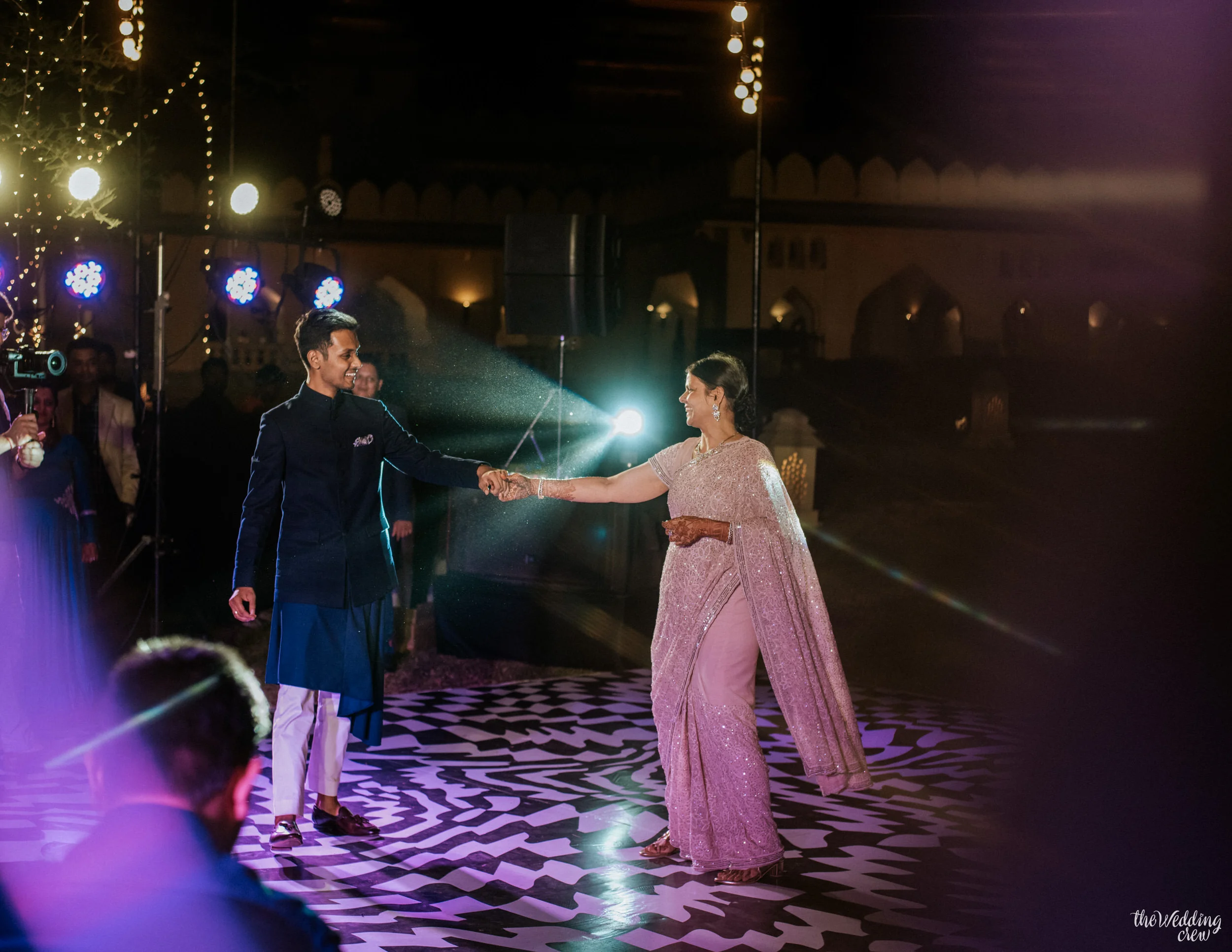 Shivangi & Sambhav (1070 of 2517).jpg