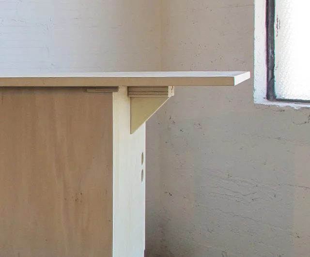  Removable supports for table top 