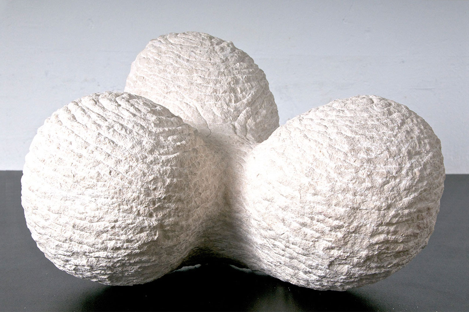 Trio Kalkstein 40 x 40 x 23 cm
