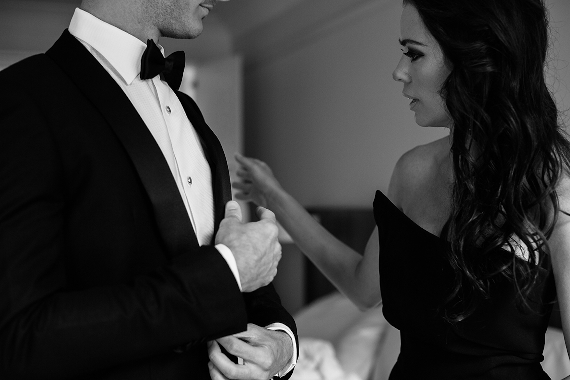 Friends: How To Include Them In Your Wedding
