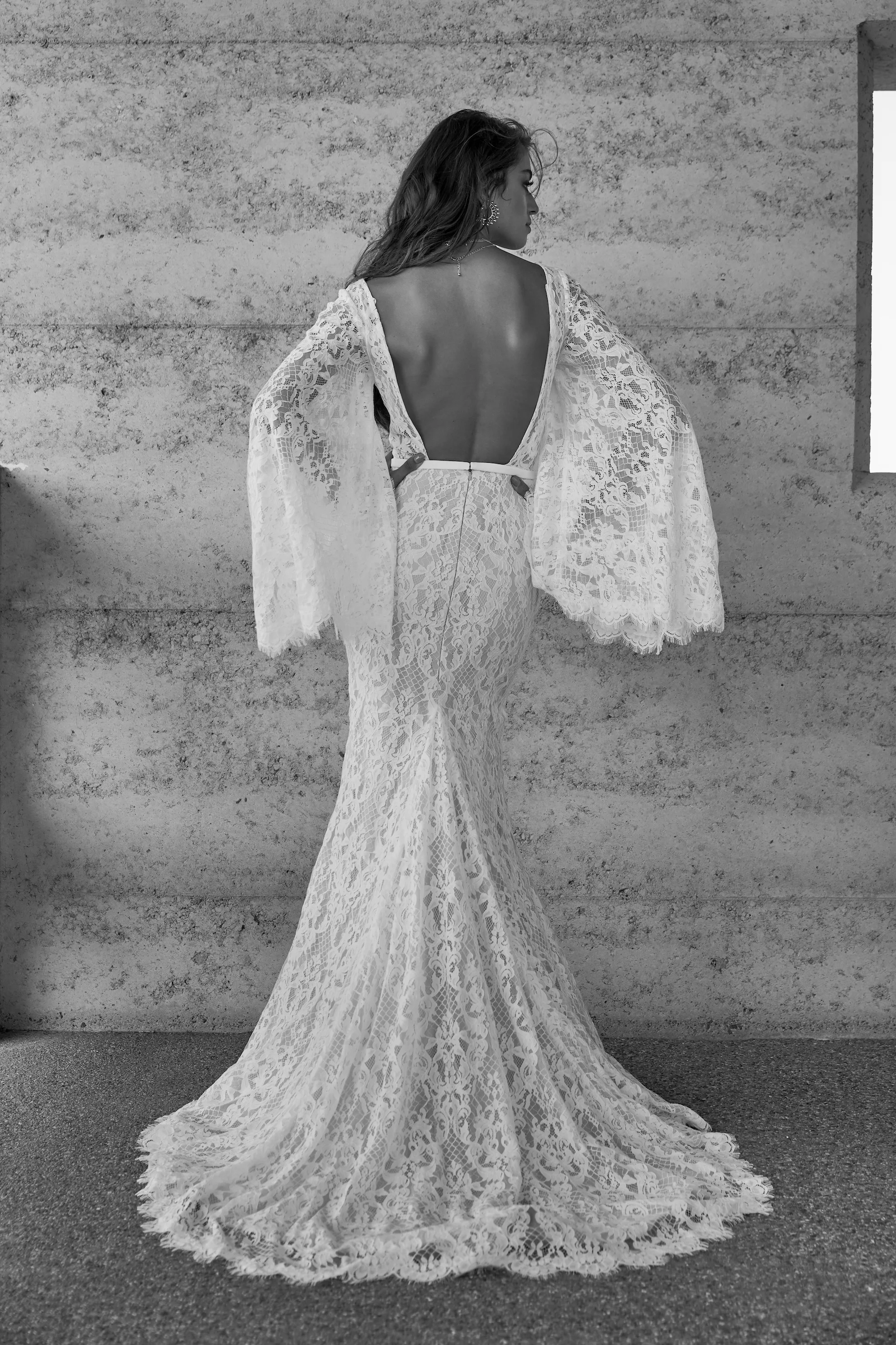 chosen-new-reign-emmie-wedding-dress-back-bw.jpg
