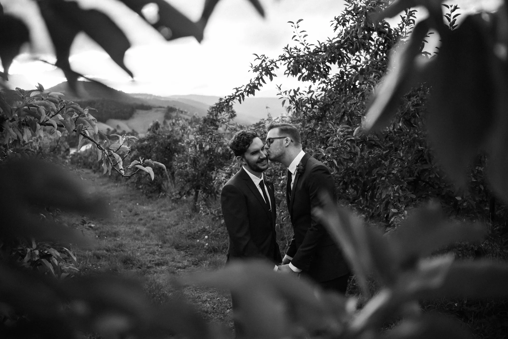 Ryan &amp; Scott: An Autumn Apple Shed Wedding In Glorious Tasmania