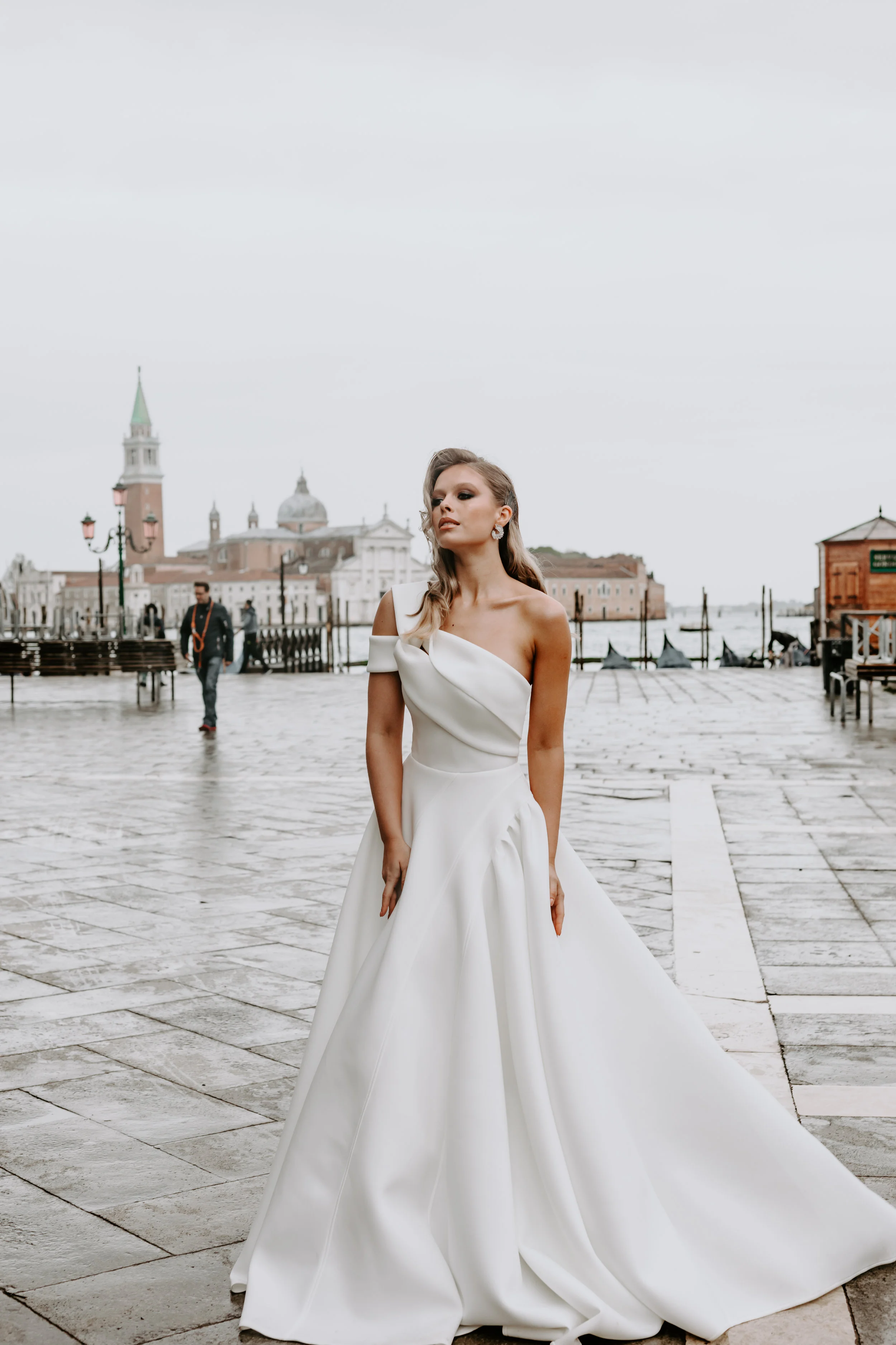Georgia Young - Melbourne wedding dresses