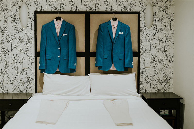 steven-callum-wedding-carl-nave-blue-linen-jacket-3.jpg