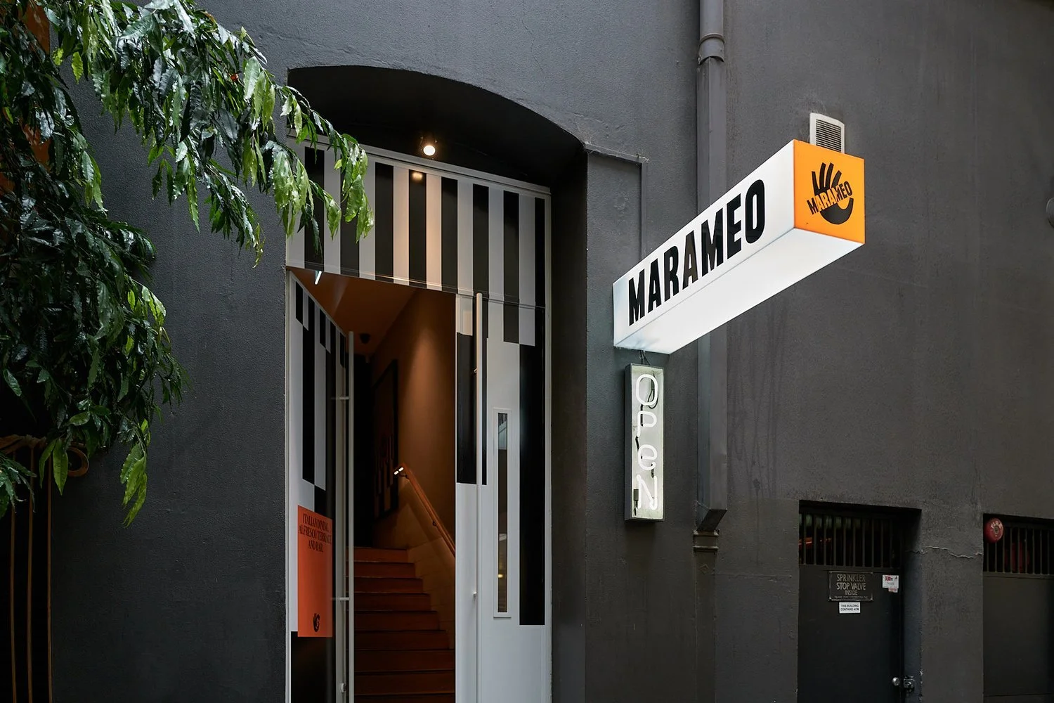 Marameo Melbourne: Elevating Urban Wedding Elegance