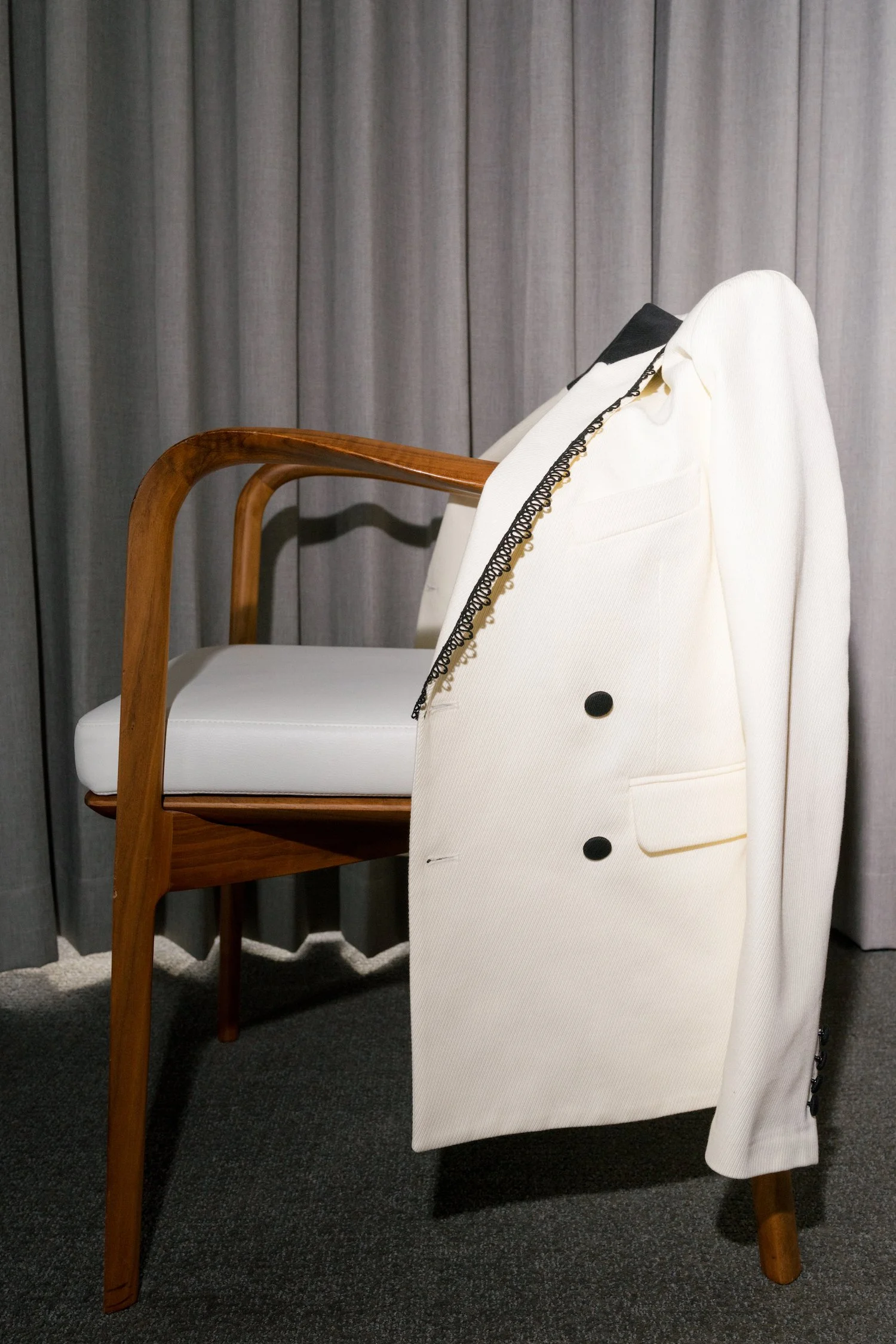 04-Joel Kim Booster_John-Micahel Sudsina_©Mandee Johnson-2901.jpg