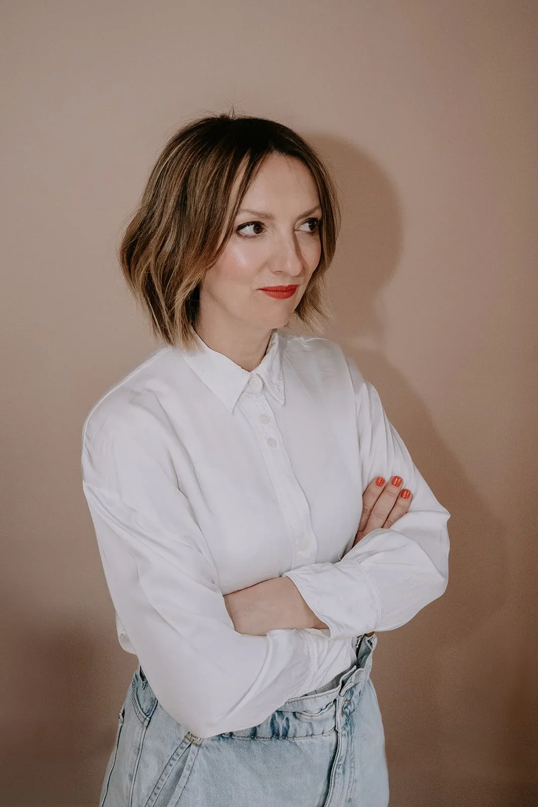 Getting to Know London Wedding Photographer Cat Arwel