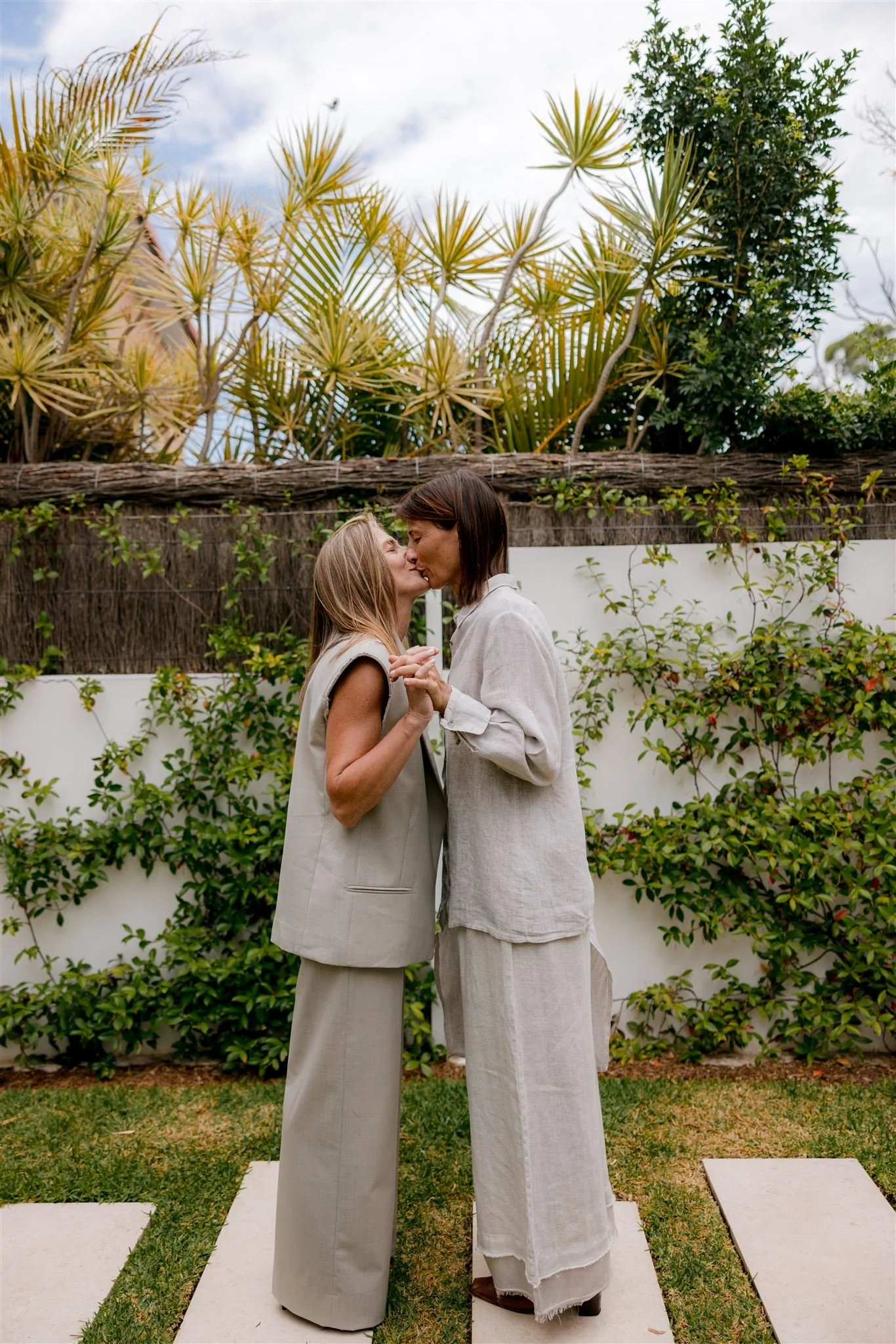 Tess & Ange-122_websize.jpg