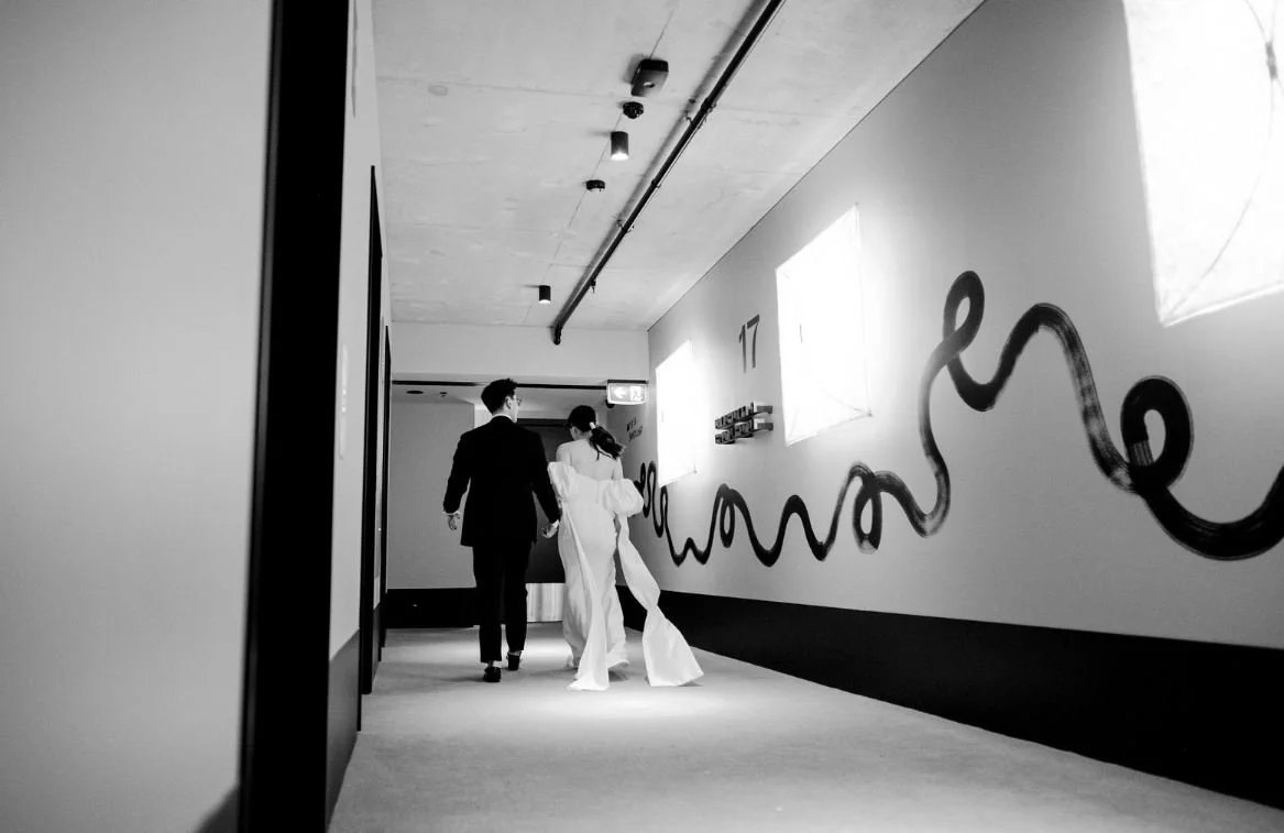 Hallway 02.JPG