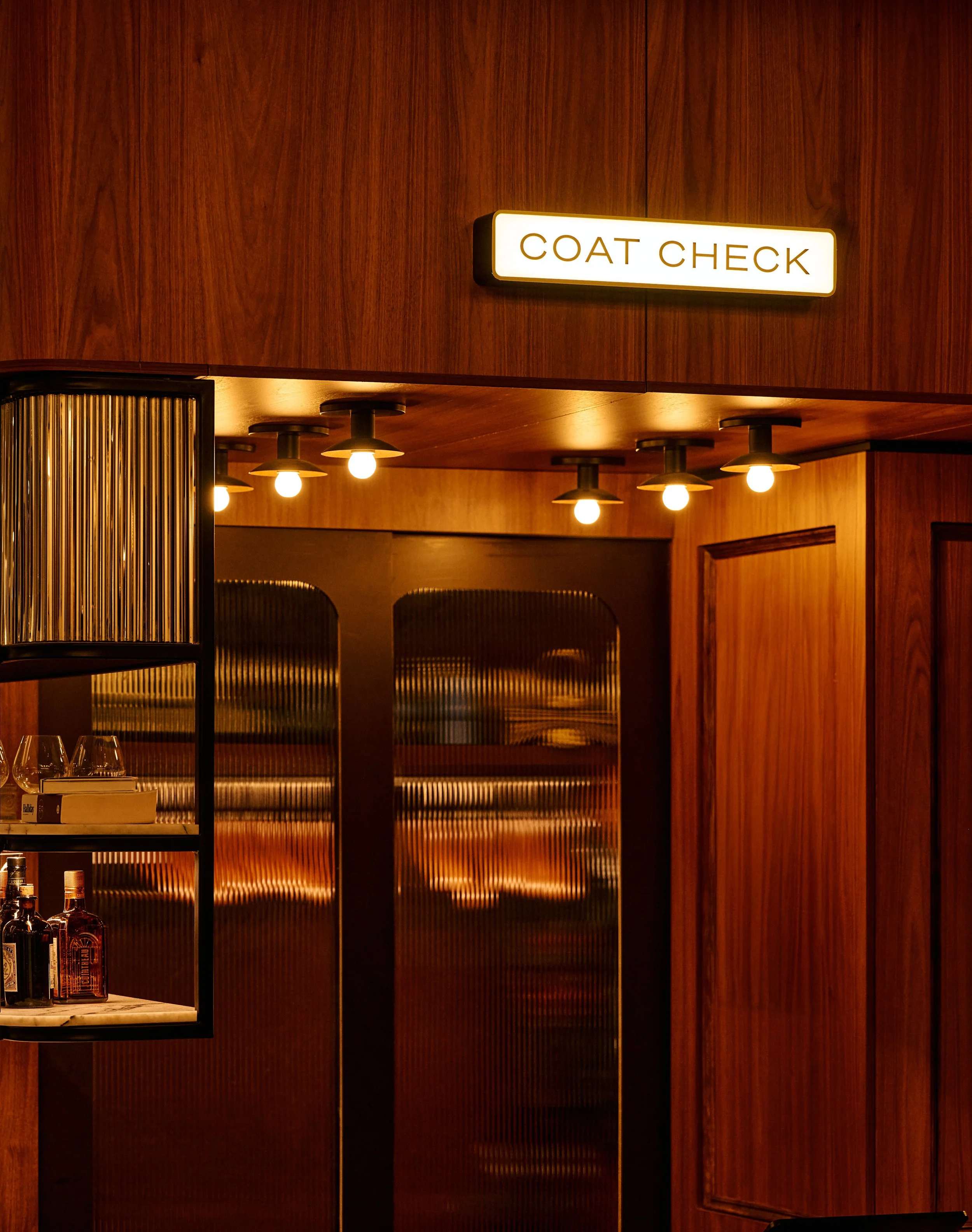 Weddings - DOLLY at Le Méridien Melbourne (10).jpg