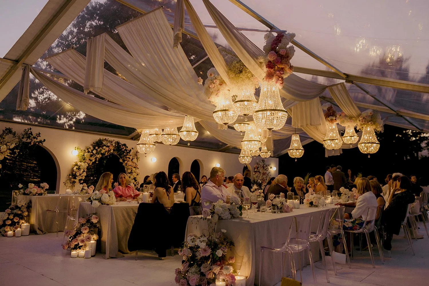 reception-lights-queenstown-photographer-emilyadamson.jpg