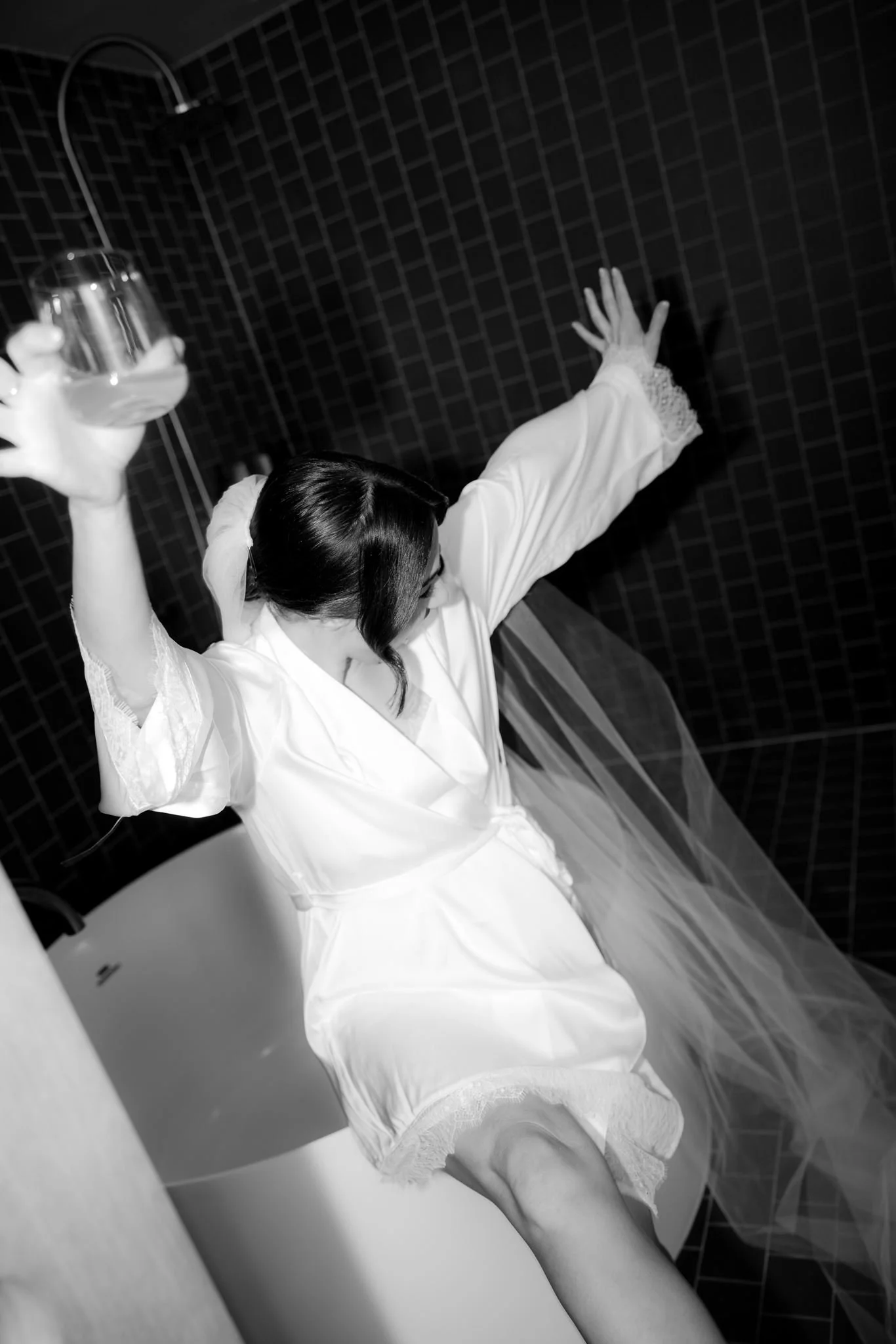 Liz & Kate Wedding Previews-29.jpg
