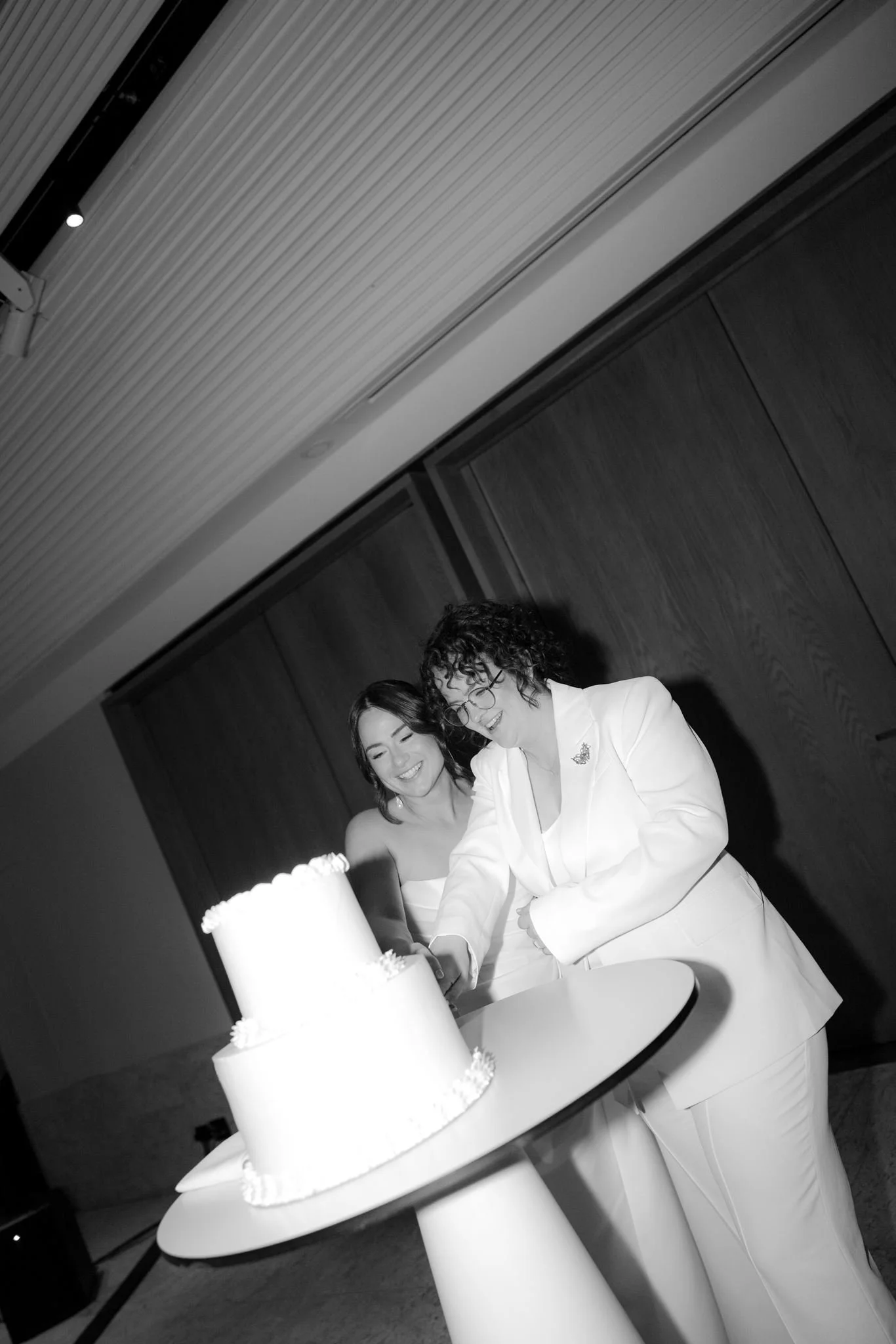 Liz & Kate Wedding Previews-221.jpg