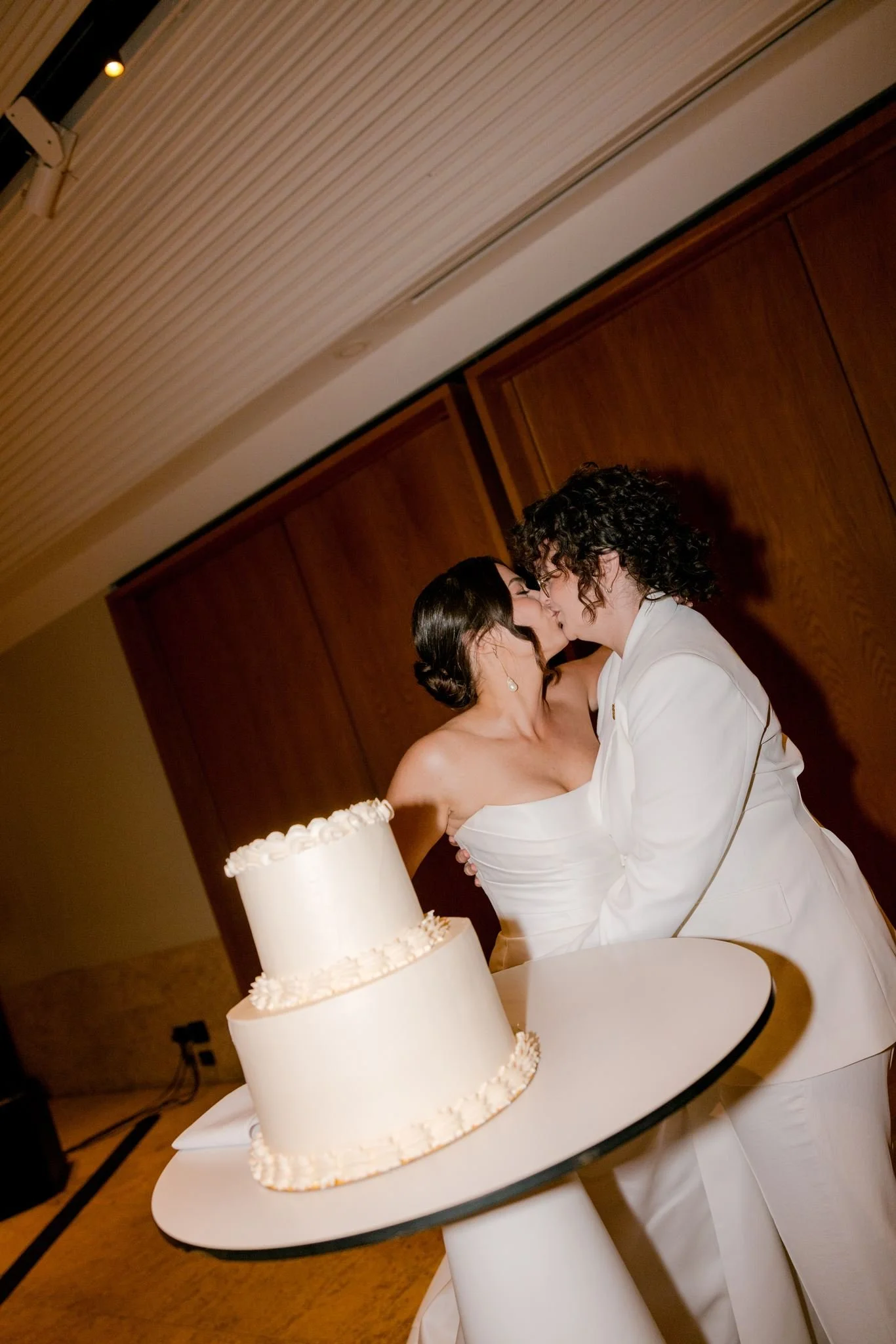 Liz & Kate Wedding Previews-222.jpg