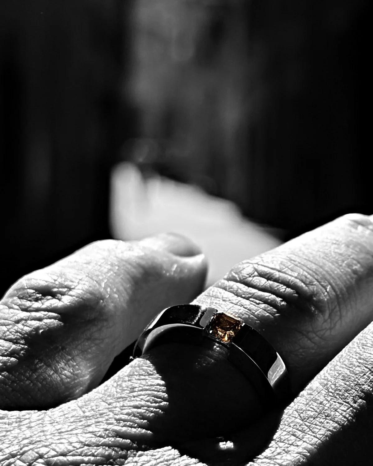 07_ECHO-Dune_worn-light.jpg