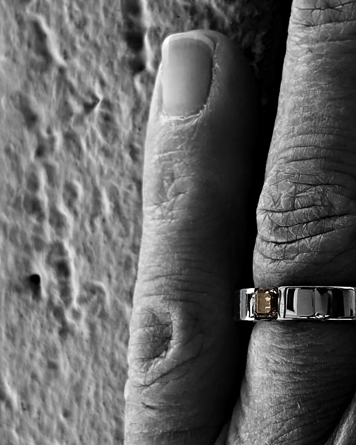 08_ECHO-Dune_worn-wall.jpg