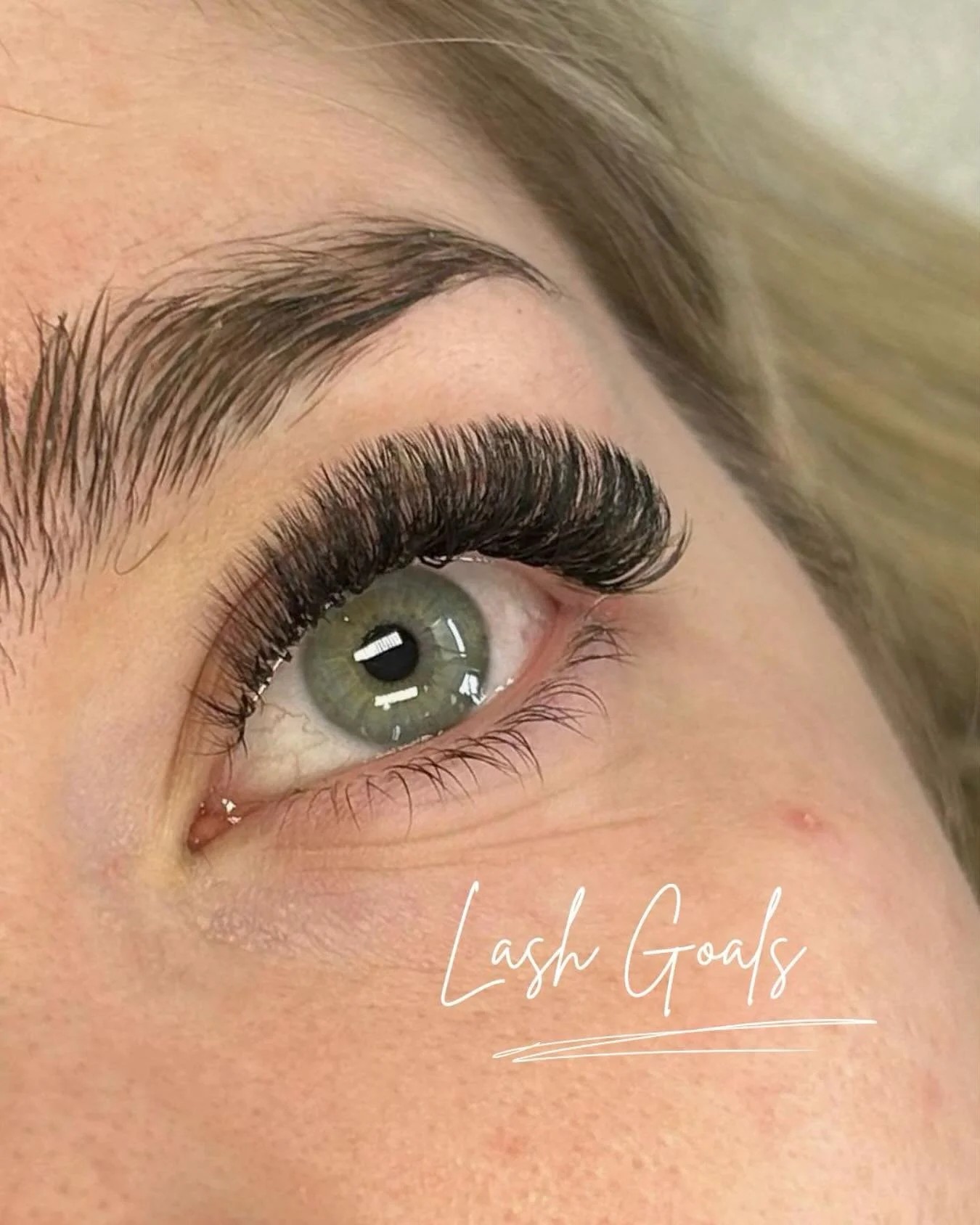 Dramatic lashes have entered the chat 😍

Russian Volume by Charlie ✨

Book your appointment today!

#LoveThoseLashes #GlasgowSalon #GlasgowBasedSalon #BeautySalon #BeautyandAesthetics #RussianLashes #EyelashExtensions #VolumeLashes