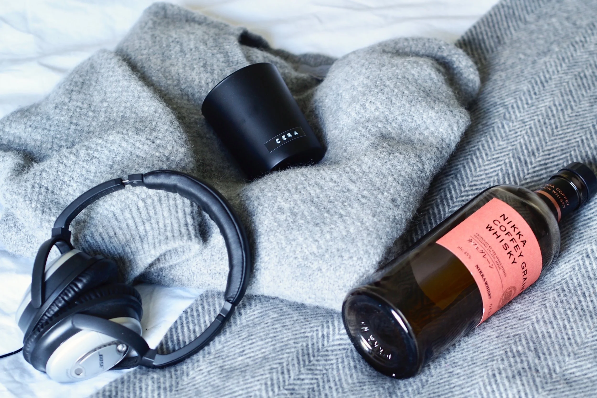 CHRISTMAS GIFT GUIDE - The Grown Up Edit.jpg