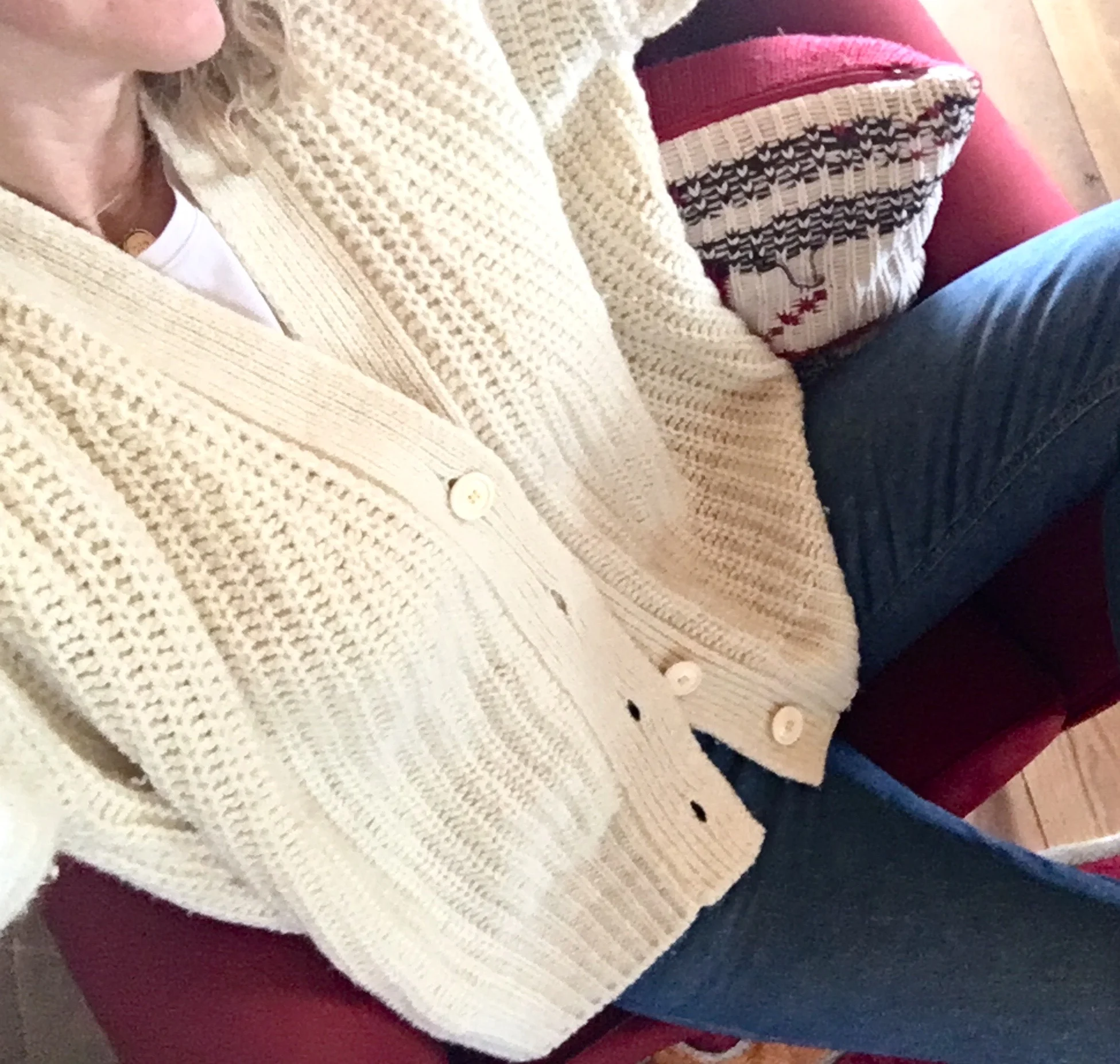 INSTAGRAM SHOP - THE GROWN UP EDIT