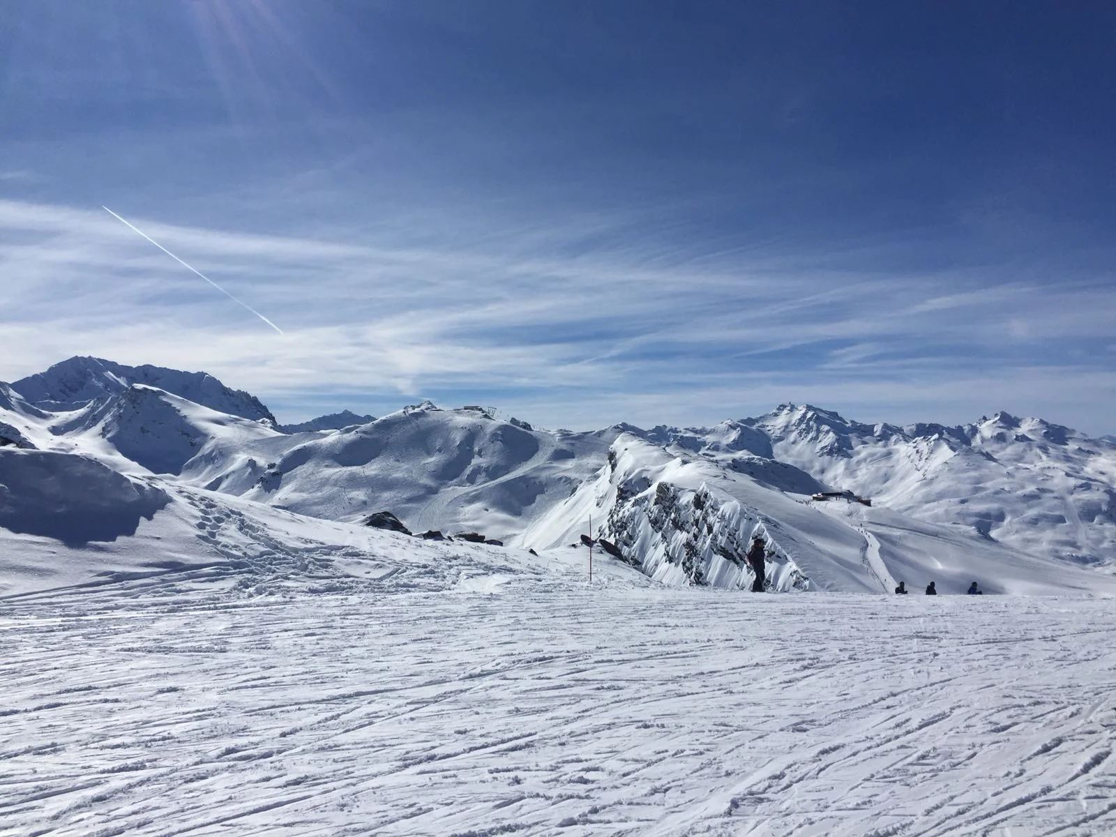 CHALET LES OURSONS - LA TANIA - The Grown Up Edit .jpg