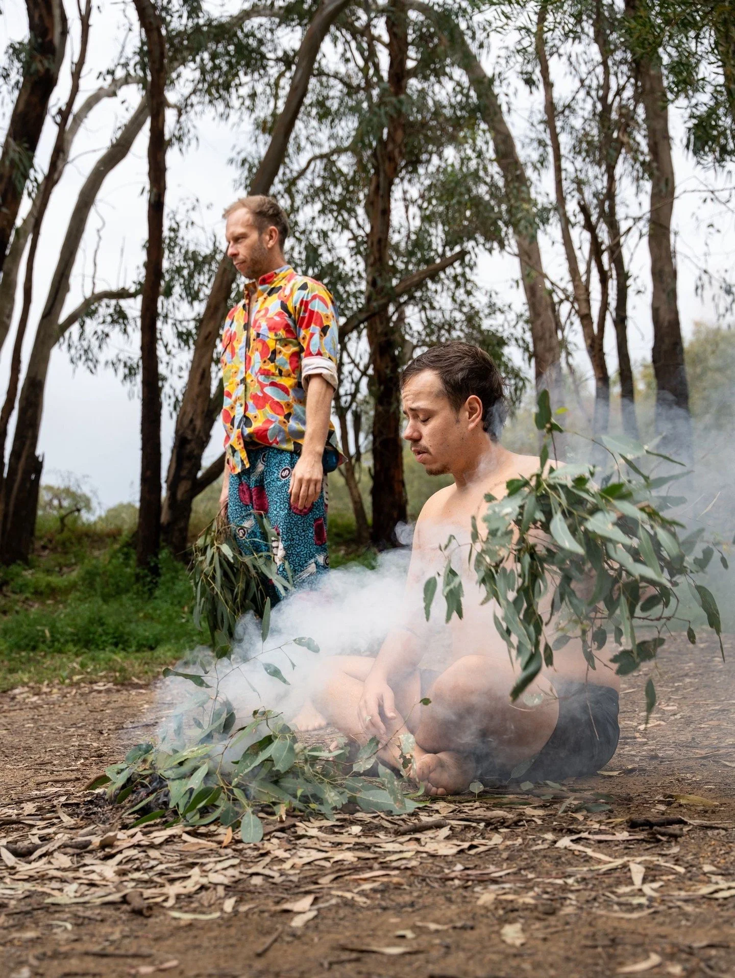 Garabari by Joel Bray Dance returned to Country, beginning as all things should &ndash; in ceremony.

Last night Garabari opened at the Wagga Wagga Civic Theatre with a night of community, corroboree, and ceremony.

Here&rsquo;s one audience member&r