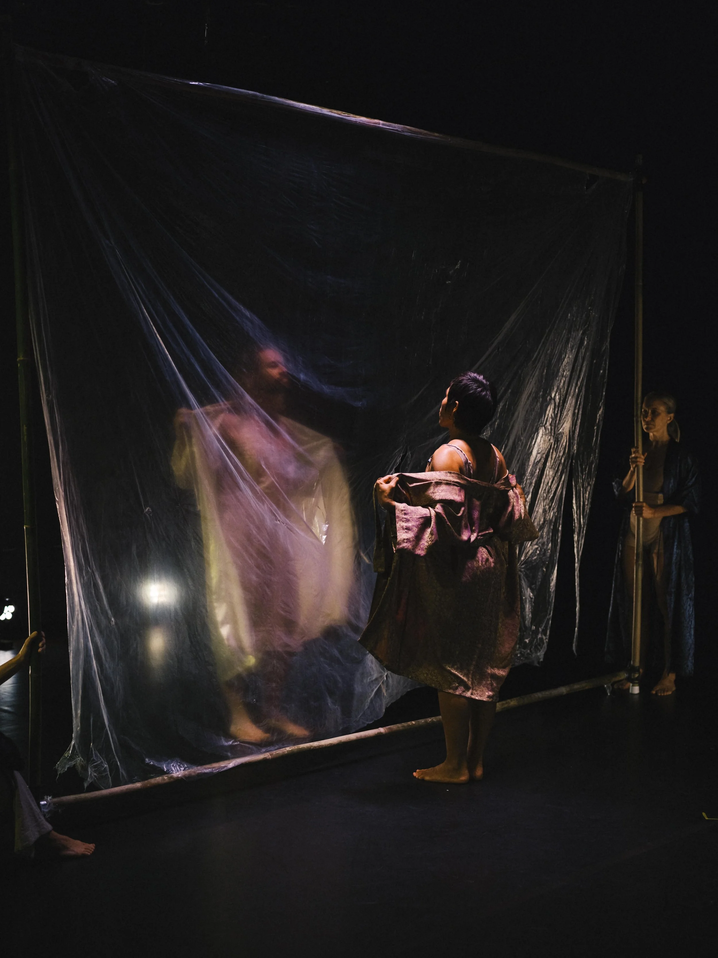 SMOKE_StuartShugg JadeDewiTyasTunggal KatinaOlsen_TajetteO’Halloran_2025.jpg