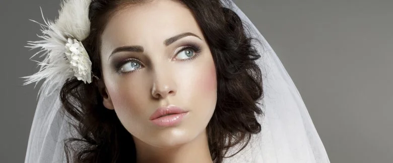 TONI PASTELLO PER IL MAKE-UP SPOSA