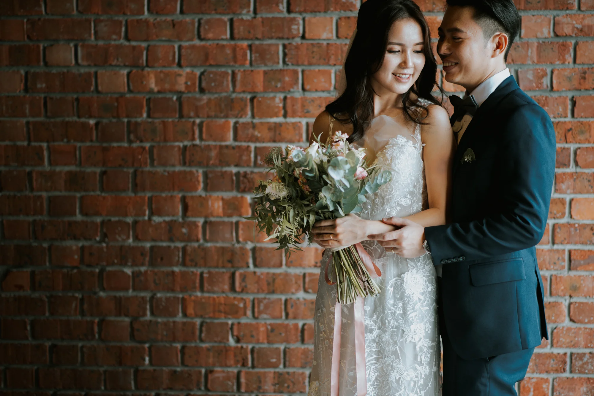 Jill &amp; Nicholas | T6 LightGrey
