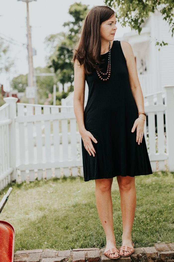 shoes to pair with black dress