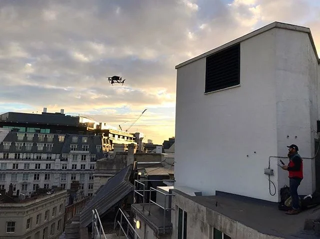 Good morning London .
.
.
.
.
.
.
#dronestagram #droneoftheday #dji #dronepilot #droneporn #london #ukfilm #sunrise #djiinspire2 #aerialfilming