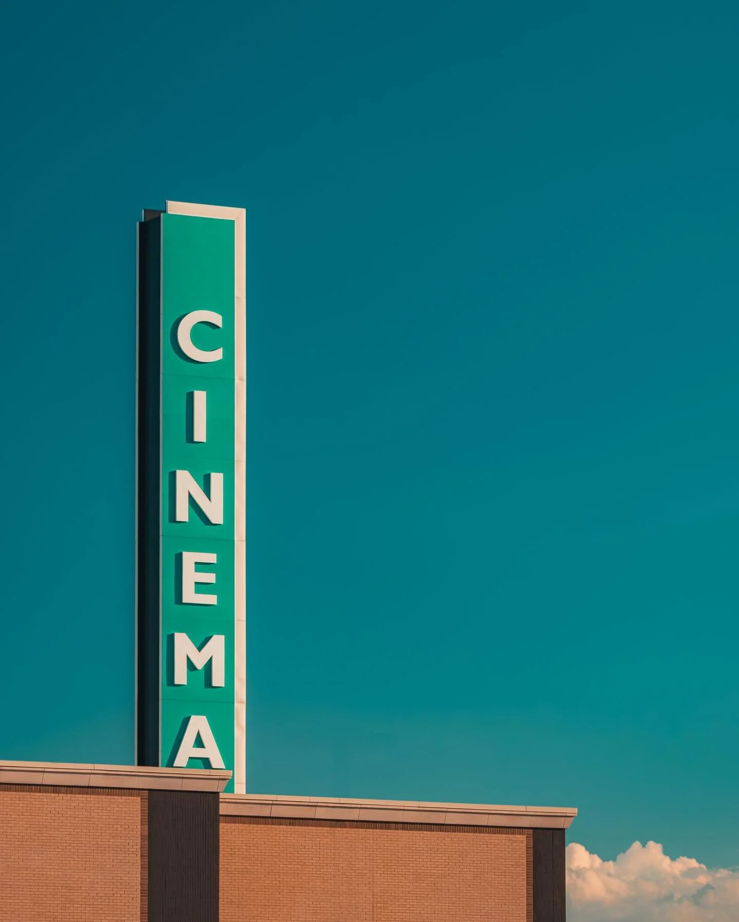 I was really happy with the lighting and composition of this photo. 

📸 Fujifilm X-T5 | Fujinon XF 70-300mm

#fujifilm #fujifeed #fujinon #photographer #photography #streetphotography #photogram #photograph #buildingphotography #goldenhour #sunset #