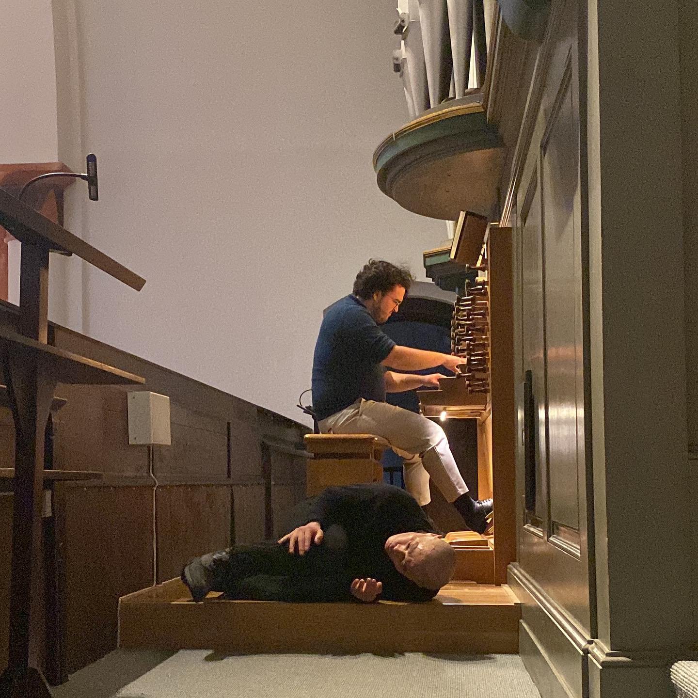 A lonely instrument? A church organ can be described as a lonely instrument, built for the space in which it resonates. Like a voice belonging to a body. 

In &ldquo;Detached from Others&rdquo; the voice of the church organ at vor frelser kirke is in