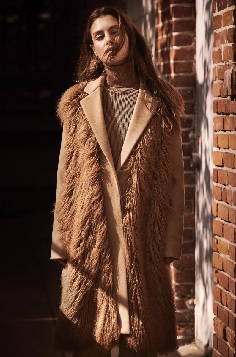 FLAUNT_080115431841.jpg