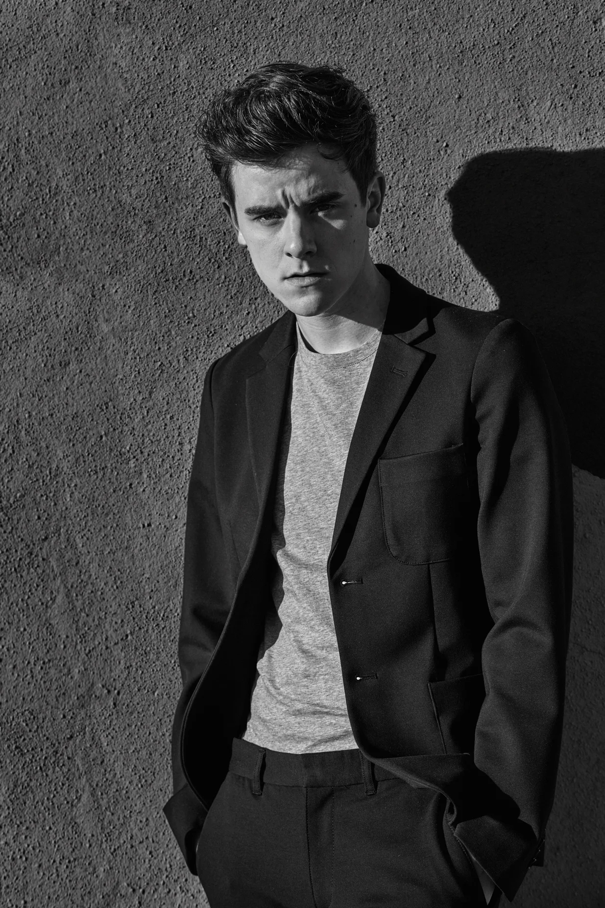 Connor Franta is Astonishingly Good at Living, image size:1235x1853