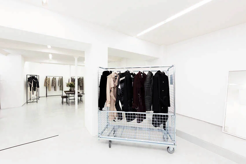 D-ARK-CONCEPT-M16_16-WANDA-NYLON.jpg