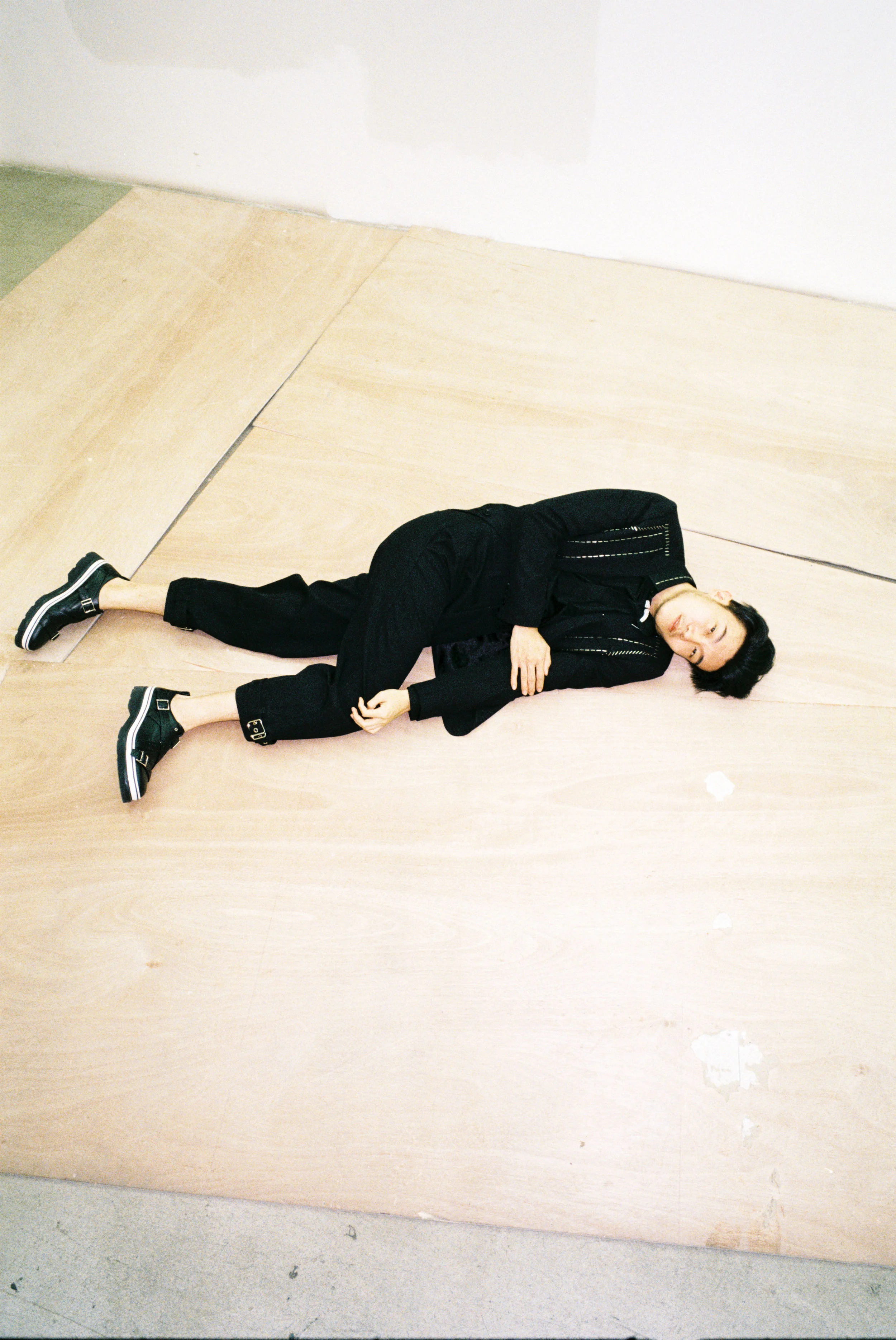 Michael Xufu Huang | images by No.223| FASHION CREDITS: DIOR HOMME jacket, pants, and shoes.