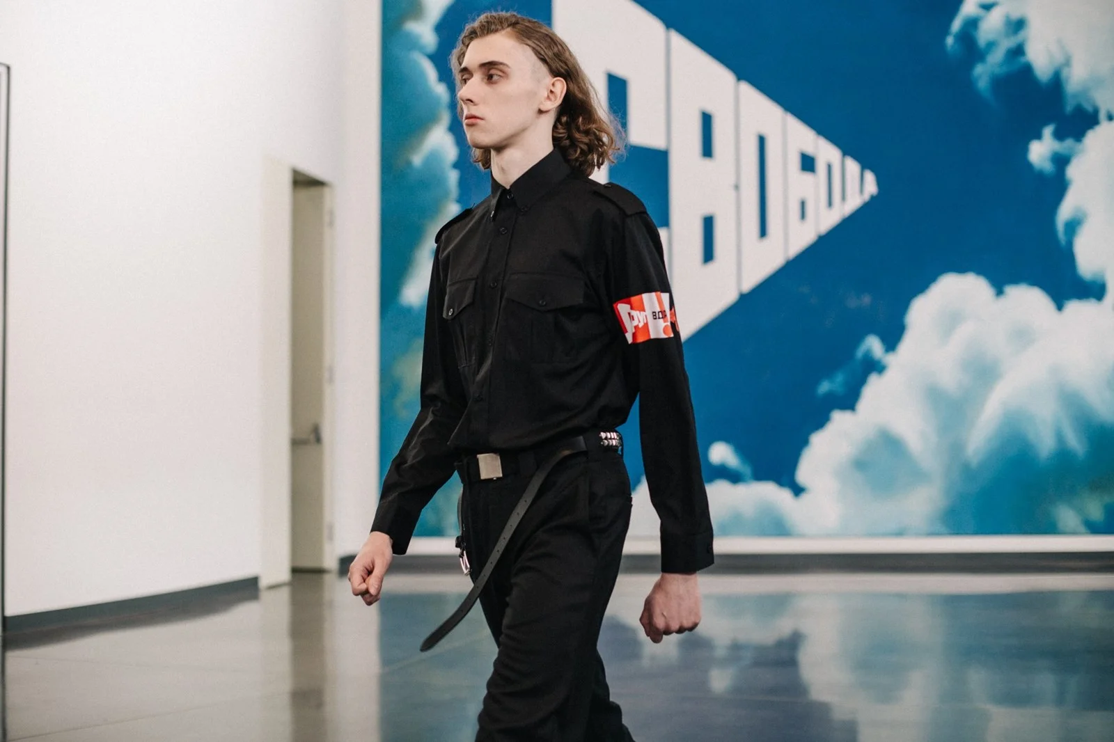 GOSHA RUBCHINSKIY'S REVEALS AW18 COLLECTION IN Yekaterinburg