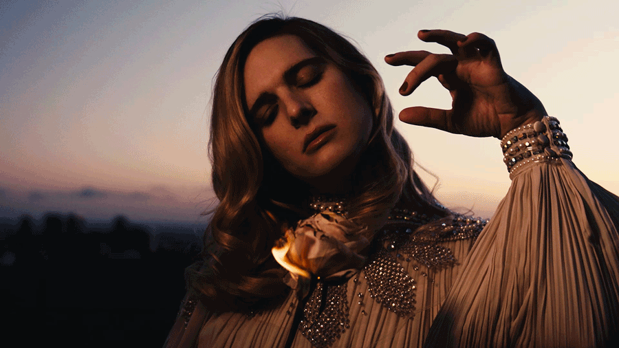 HariNef.gif
