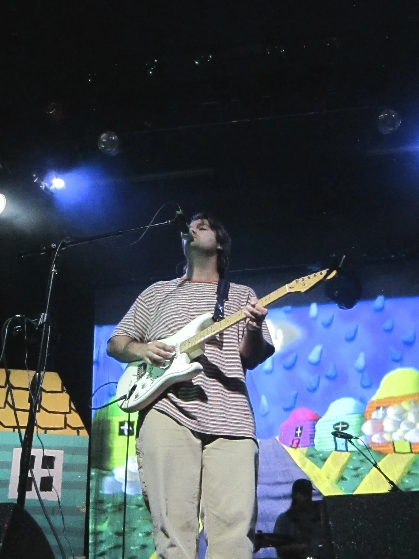 Lead singer Austin Getz entertains the crowd. All photographs by Christopher Andrew Armstrong